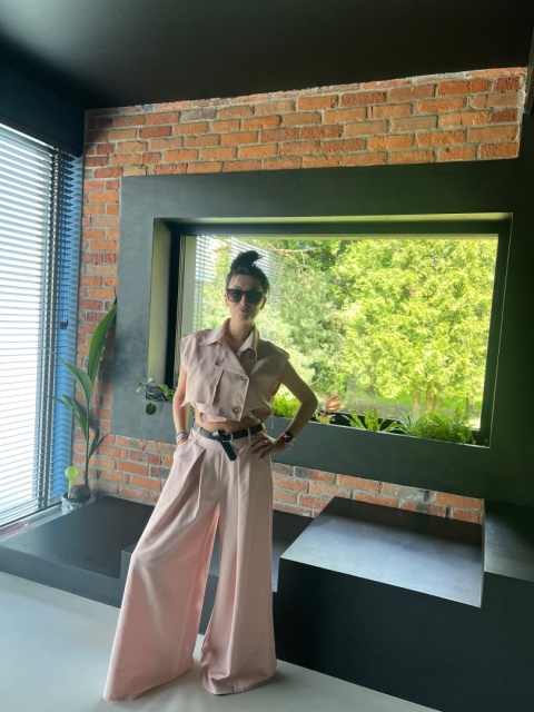 Elegancki komplet róż