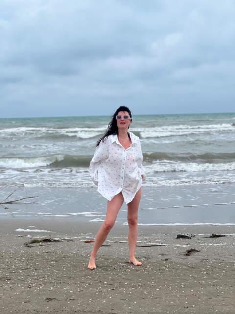 Koszula muślinowa w serca biała