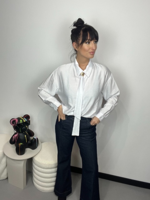 Koszula z krawatem biel