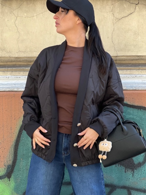 Kurtka pikowana czerń