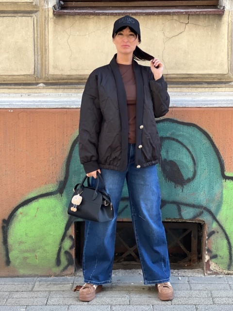 Kurtka pikowana czerń