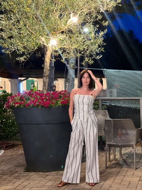 Komplet z ozdobnymi kamieniami