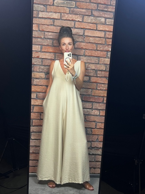 Wiskozowy długi kombinezon śmietanka