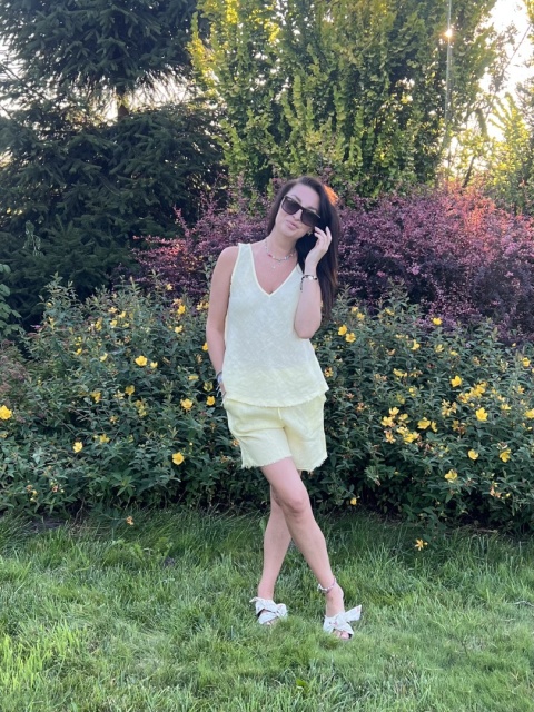 Lniane krótkie spodenki banan