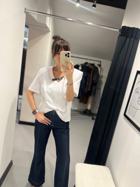 Koszulka z ozdobnym paskiem biel