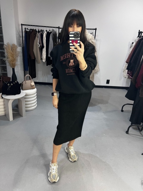 Spódnica z wełną czerń